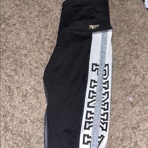 Victoria’s Secret Pink leggings
